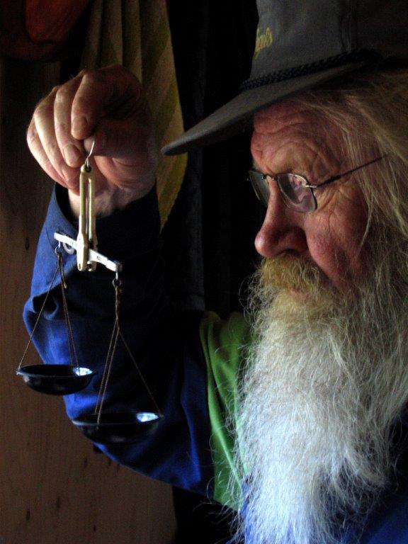 vallu punnitsee HYV (1)